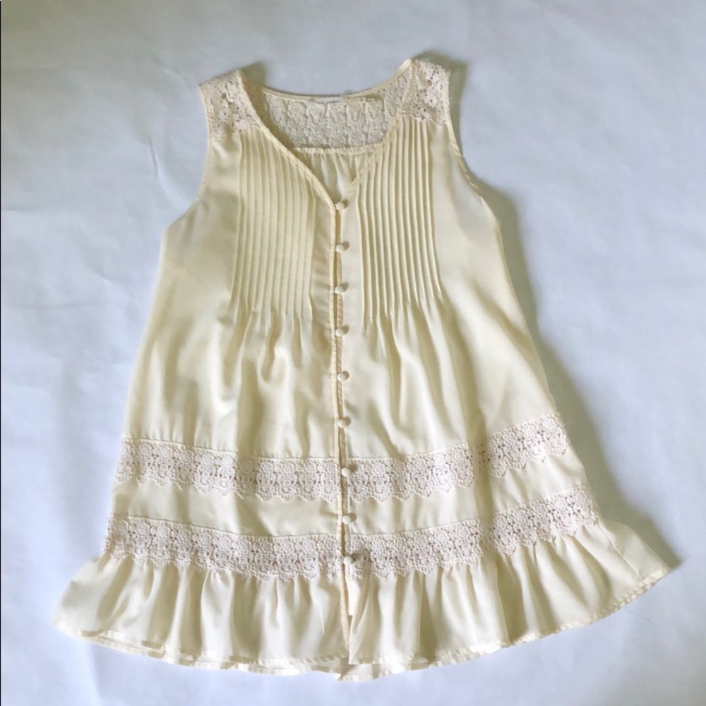 Blu Pepper sheer and lace tank